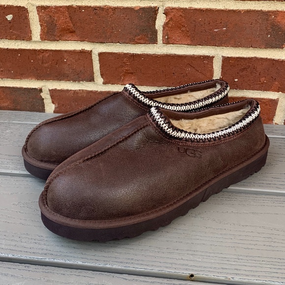 UGG Tasman Men's Leather Slipper - Picture 4 of 12